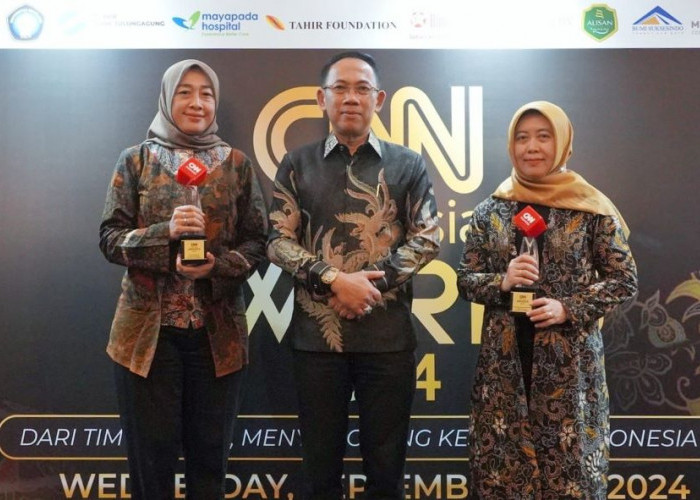 Pemkot Mojokerto Sabet Dua Penghargaan di CNN Indonesia Award 2024