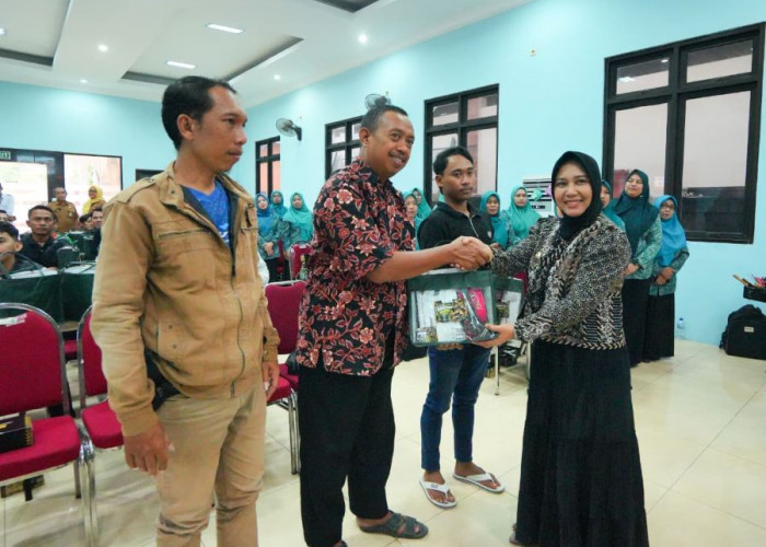 Bekali 25 Warga Keterampilan Barbershop, Pemkot Mojokerto Dorong Usaha Mandiri