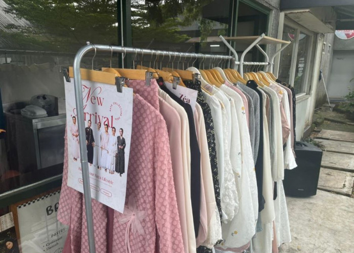 Tak Ingin Menyamai Mall, Zea Clothes Hadirkan Gaya Feminin Lokal