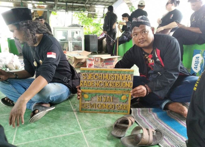 Bermaksud Luruskan Sejarah, Belasan Makam Palsu di Kumitir -Jatirejo Mojokerto Dibongkar