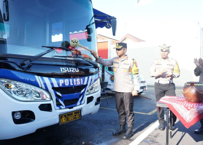  Bus Simling Kini Permudah Masyarakat Kota Mojokerto Urus SIM