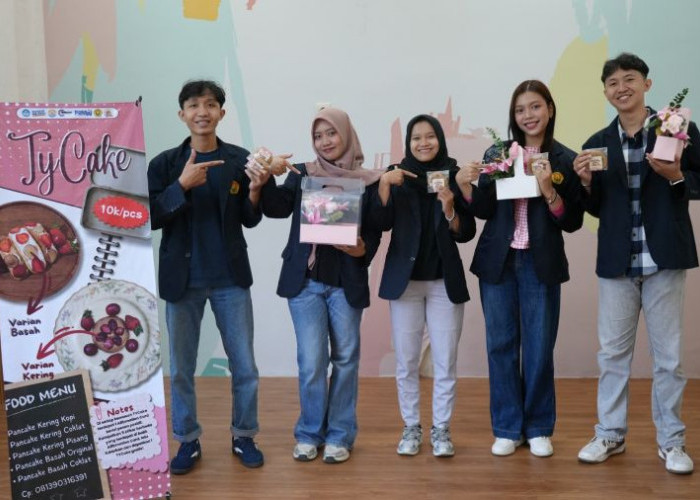 Mahasiswa Unej Olah Camilan Jadi Teman Jeda untuk Gen Z yang Rentan Stres