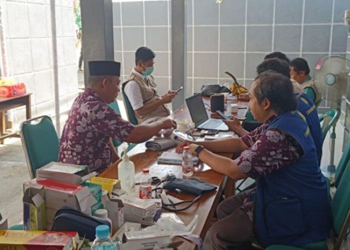 Tak Hanya Bakso Gratis, Posko Muhammadiyah Layani Ratusan Muktamirin NU di Jombang