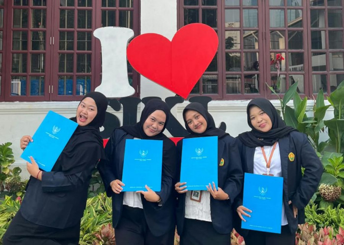 Dari Kuala Lumpur, Mahasiswi Unej ini Bawa Bekal Jadi Guru Serbabisa