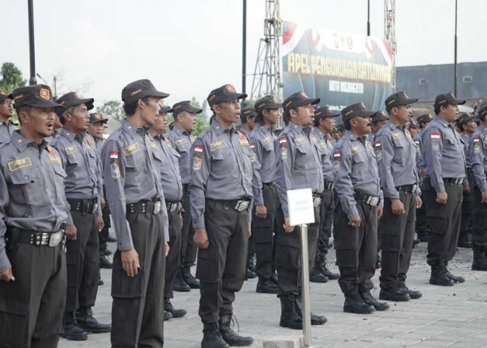 Pemkot Siapkan 896  Satlinmas untuk Pengamanan Pilkada di Kota Mojokerto