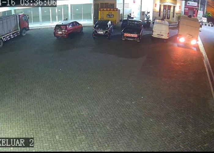 Petugas SPBU di Mojokerto Gagalkan Pencurian Tas, Aksi Terekam CCTV