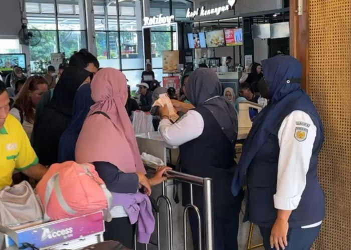 Jalur Utara KA Selesai Diperbaiki, Perjalanan KA Keberangkatan Surabaya Pasar Turi Kembali Normal