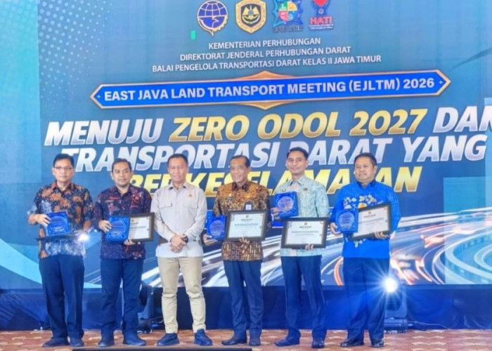 Dishub Kota Mojokerto Borong Dua Penghargaan Kemenhub, Bus Sekolah Gratis Jadi Andalan