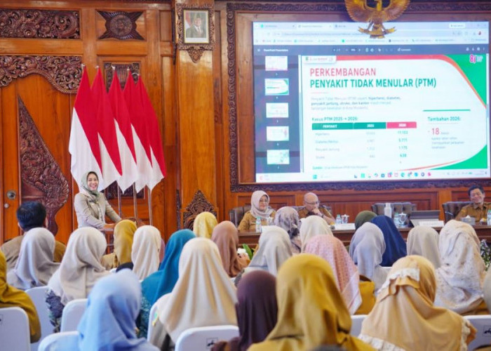 Lawan Penyakit Tidak Menular, Warga Mojokerto Diajak Tak Malas Bergerak