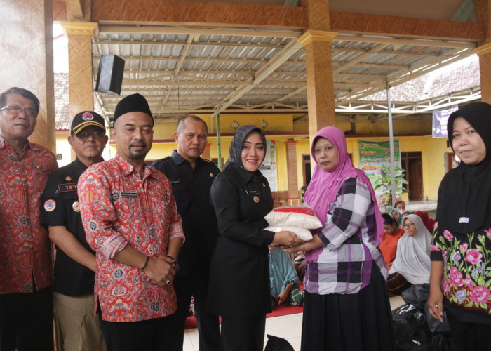 930 kg Bantuan Beras CPPD Disalurkan untuk Warga Terdampak Banjir Mojokerto