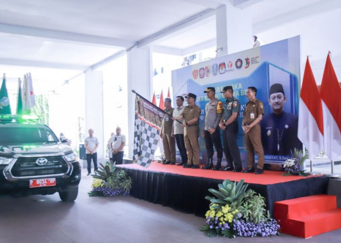 Dalam Rangka HUT ke 79 Pemprov Jatim, Pemkab Jember Gelar Kirab Pataka Jer Basuki Mawa Beya