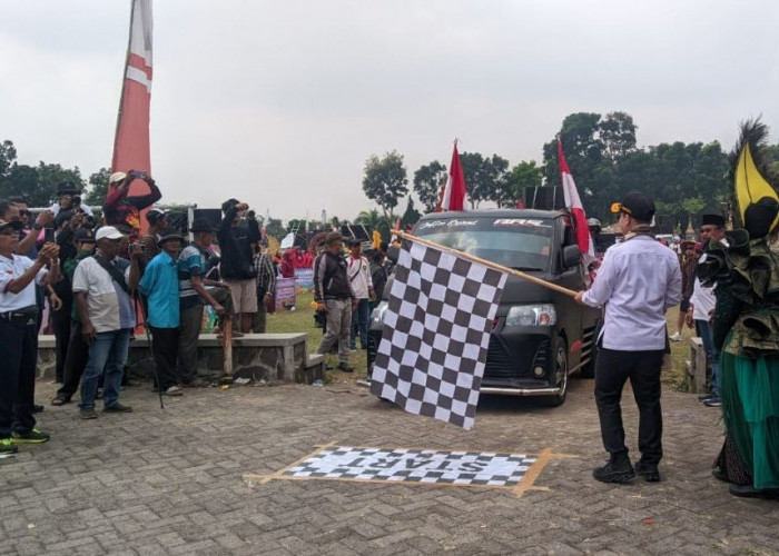 Ajak Masyarakat Berdaya dan Peduli Lingkungan, Trawas Trashion Carnival 2025 Kembali Digelar