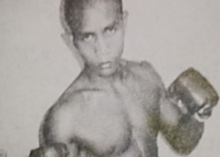 Mengenal Ahmad Tajid, Petinju Dunia Asal Pacet Mojokerto