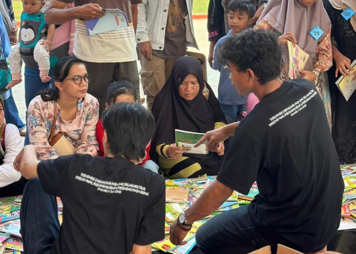 Peringatan Hari Anak Nasional di Kota Mojokerto, 1.200 Buku Beragam Jenis di Bagikan Secara Gratis