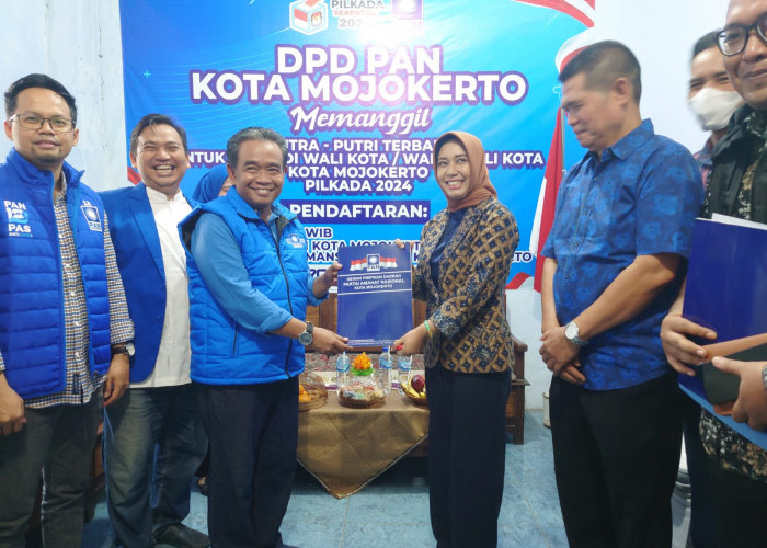 Ning Ita Mendaftar di PAN untuk Kontestasi Wali Kota Mojokerto 2024