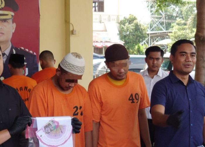 Polisi Bekuk Pemuda Sidoarjo yang Tipu Penjual Motor di Mojokerto dengan Uang Mainan 