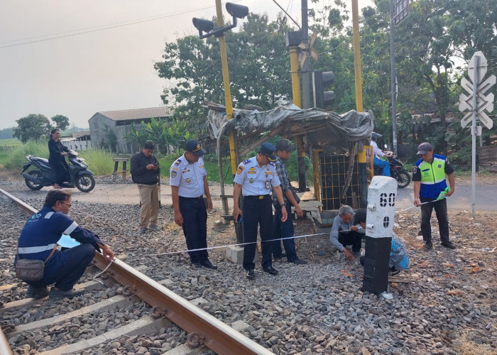 Proyek Palang Pintu Kereta Api di Blooto Mojokerto Terealisasi Bertahap