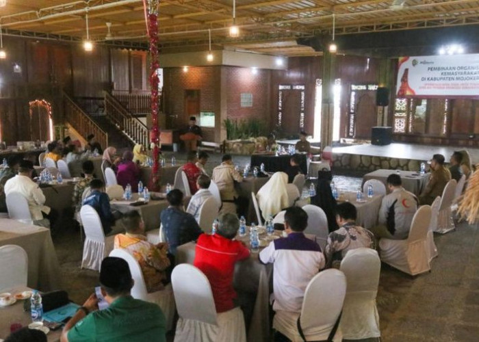 Perkuat Citra Organisasi 50 Ormas di Mojokerto Diberi Pembekalan Pengelolaan Medsos 