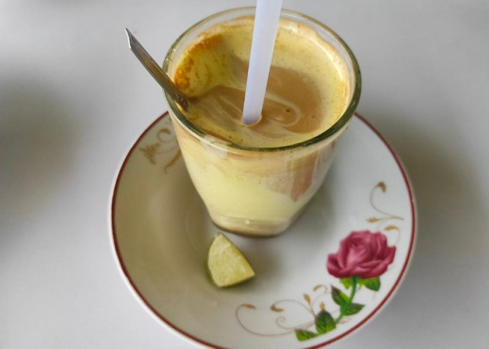 Teh Talua, Perpaduan Teh dan Telur yang Nikmat dan Berkhasiat