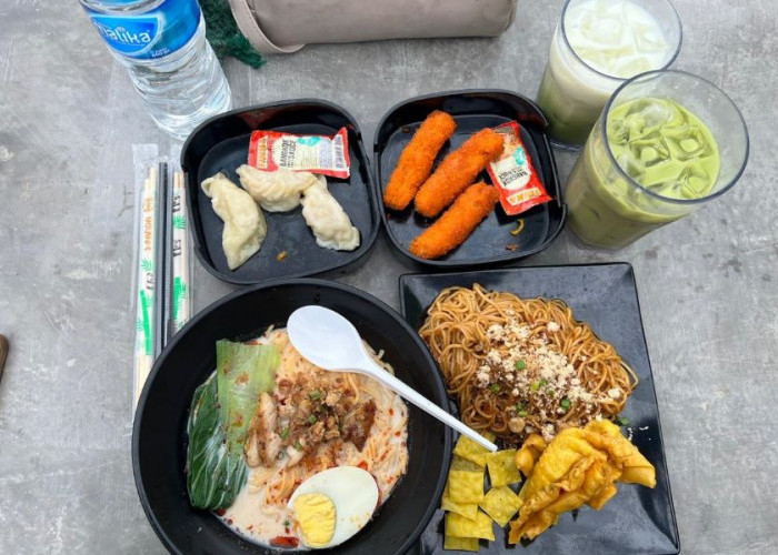 Mie Jol Balongpanggang, Gresik Jadi Kuliner Favorit Warga dan Pelajar