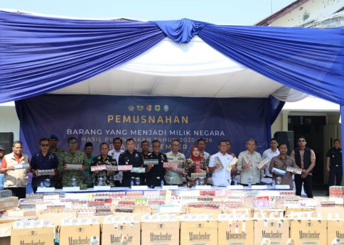 7,4 Juta Rokok Ilegal Berakhir di Tungku Pemusnahan Bea Cukai Jember Nilainya Capai Rp10,57 Miliar