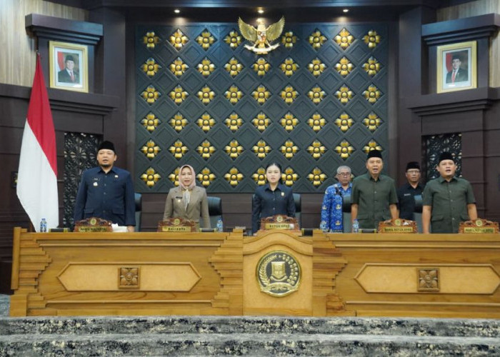Rapat Paripurna DPRD Kota Mojokerto, Wali Kota Sampaikan Nota Keuangan RAPBD TA 2026