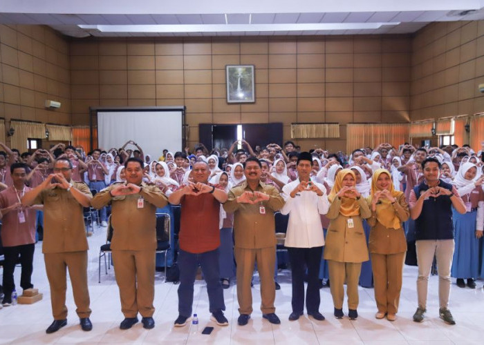 Ciptakan Generasi Emas, Pemkab Jember Ajak Ratusan Pelajar SMA Perangi Pernikahan Dini dan Stunting