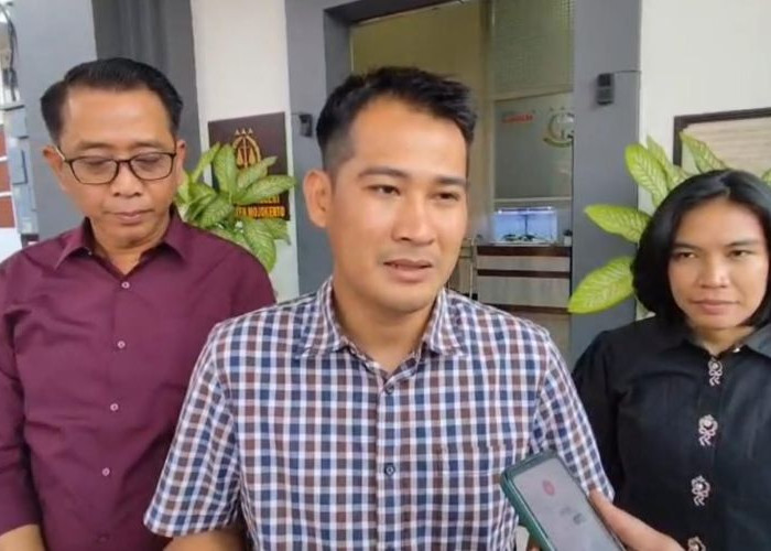 Kejari Mojokerto Terima Pelimpahan Tahap II Kasus Pembunuhan Mertua, Tersangka Terancam 20 Tahun Penjara