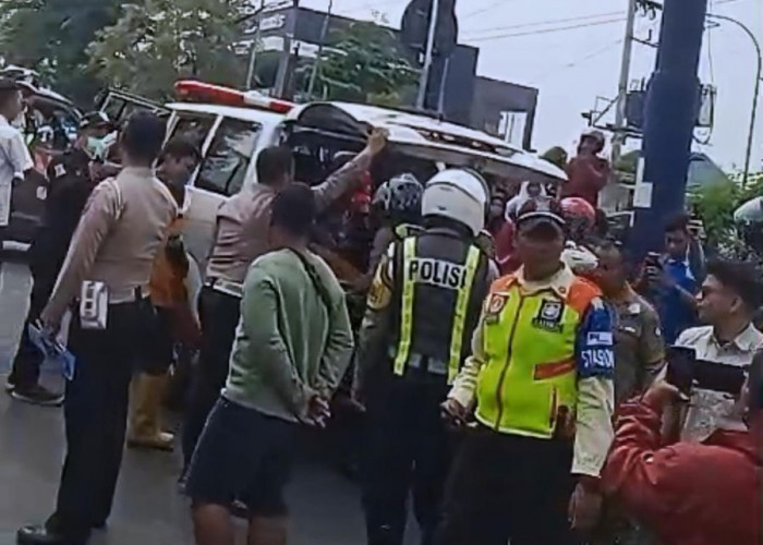 Pulang Sekolah, Siswa SD di  Mojokerto Tewas Tersambar KA Sancaka 