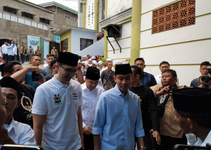 Gibran Ajak Para Kiai Kawal Dana Abadi Pesantren untuk Generasi Emas