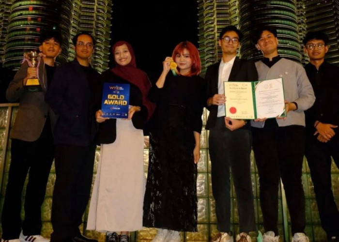 Dari Kampus ke Panggung Dunia, Mahasiswa Unair Ciptakan Alat Deteksi Makanan Busuk dan Raih Emas di Malaysia