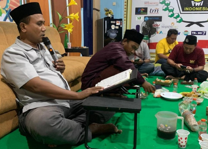 PWI Mojokerto Bertadarus, Hari ke 4 Tembus 17 Juz