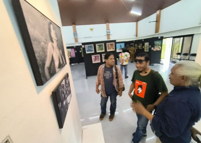 Pameran Seni Visual di Jombang,  Kolaborasi Fotografi Bongkar Dialektika Tradisi