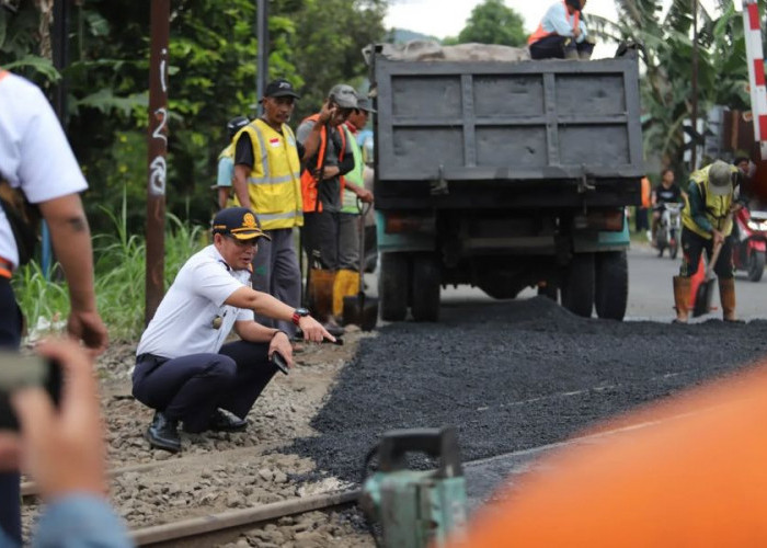  Perlintasan JPL 30 di Garahan Jember Diperbaiki Berkat Laporan Warga Lewat Kanal Wadul Gus'e