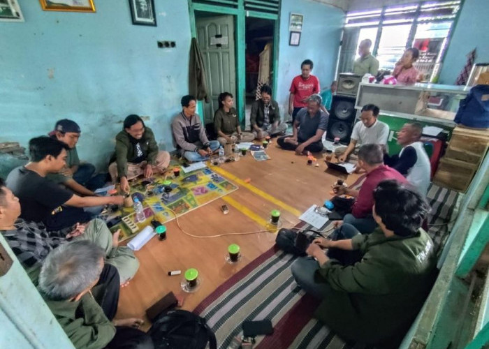 Tumbuh Kembali, Gerakan Forsil Mojokerto Tanam Pohon demi Lingkungan 