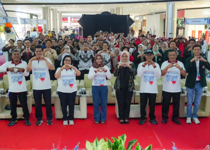 Dari Setetes Darah untuk Menyelamatkan Nyawa, Ning Ita Ajak Warga Jadikan Donor Darah Gaya Hidup Kemanusiaan