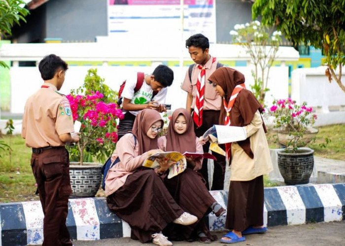 UNEFF 2026 Masuki Hari Terakhir, Ratusan Warga Jember Antusias Nobar Film di Desa