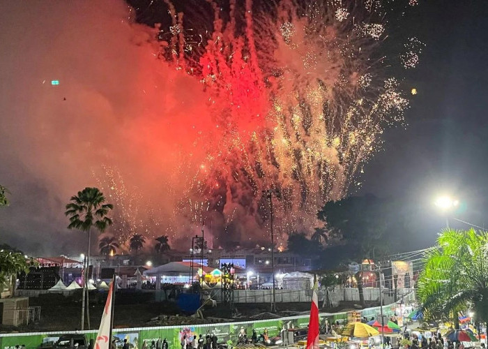 Jember Fashion Carnaval Pagelaran Seni yang Mencerminkan Kebhinekaan