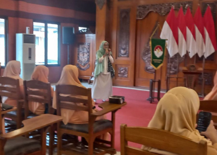 DWP Mojokerto Perkuat Literasi Digital Perempuan Hadapi Deepfake dan Penipuan Online