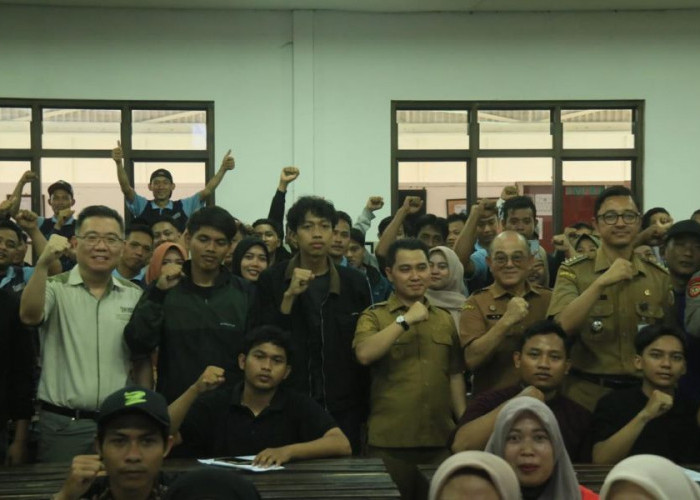 888 Buruh Pabrik Rokok di Ngoro Terima BLT DBHCHT Rp 1 juta per Orang