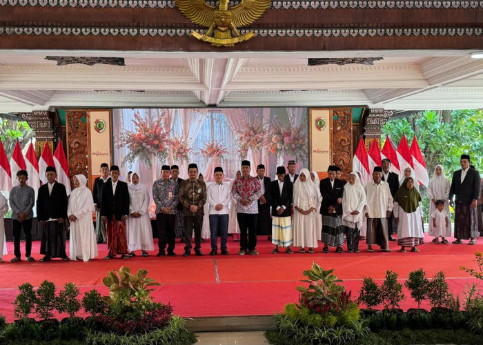 14 Pasangan Resmi Diakui Negara Lewat Sidang Itsbat Nikah, Dapat Buku Nikah - KTP Baru