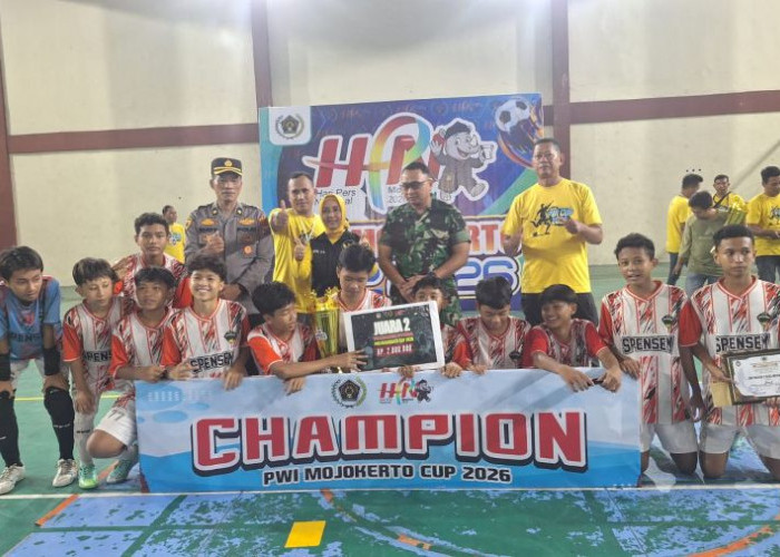 Turnamen Futsal Piala PWI Mojokerto Cup 2026 Resmi Ditutup, Dihadiri Wali Kota dan Dandim 0815