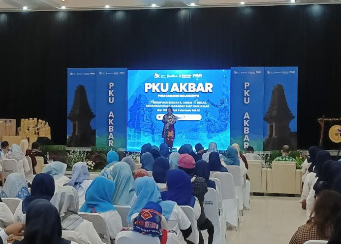 Ning Ita Dorong Perempuan Mojokerto Naik Kelas: UMKM Kuat, Ekonomi Keluarga Makin Tangguh
