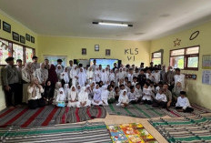 Mahasiswa KKN Ubaya dan Unair jadi Motor Penggerak Peringatan Isra Mi'raj di Trawas  