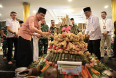 Jalin Silaturahmi dan Rayakan Idulfitri Bersama Warga, Pemkab Jember Gelar Kupatan