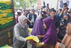 Pasar Murah Bangsal Mojokerto Diserbu Warga