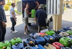 Timbun 1 Ton Pertalite, Dua Pria di Bondowoso Diciduk Polisi