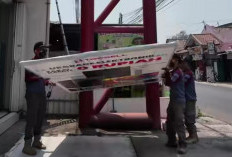Nunggak Pajak, Sejumlah Baliho Reklame di Mojokerto Ditertibkan
