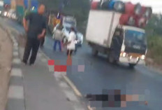 Pemotor Tewas Usai Tertabrak Truk di Mojokerto