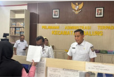 Kadispendukcapil Jember : Harus Ada Pola Pelayanan Baru untuk Potong Antrean di Kecamatan
